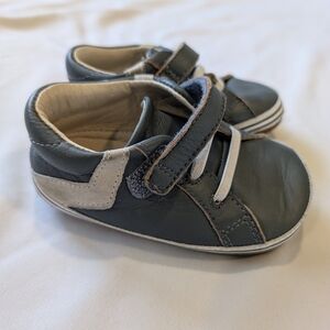 Robeez First Kicks Crib Shoes